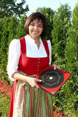 FENG SHUI Barbara Höbel FENG SHUI Barbara Höbel